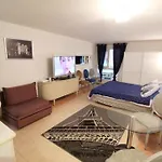 Apartman Monaco A 300m Du Casino - Grand Avec Piscine *